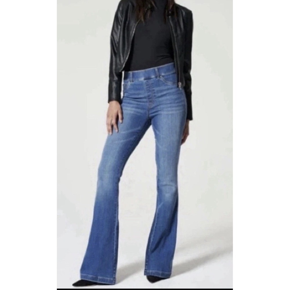 SPANX Women's Flare Jeans Size L SpanxShape EveryWear Vintage Indigo pull-on